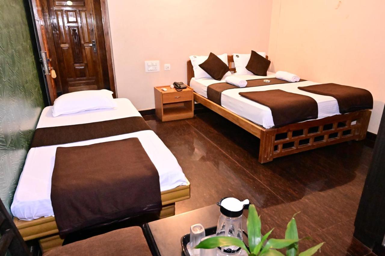 Jaya Paradise Māvalli Екстериор снимка